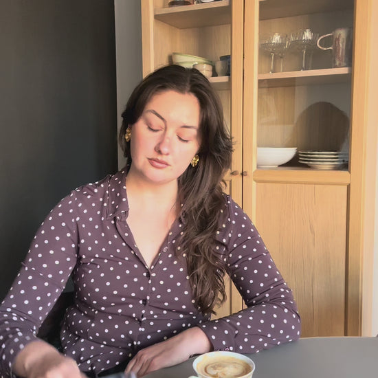 A video of a woman buying an at-home fertility test online, receiving the kit at home, doing a finger prick test, shipping it back, waiting 5 days for results and getting a report with insights.